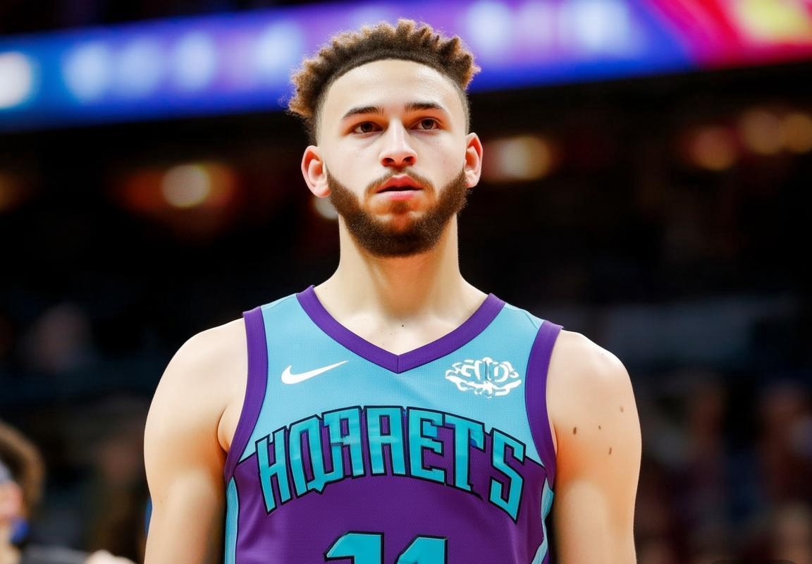 夏洛特黄蜂VS亚特兰大老鹰NBA常规赛前瞻：东南赛区对决，拉梅洛-鲍尔率队主场争胜